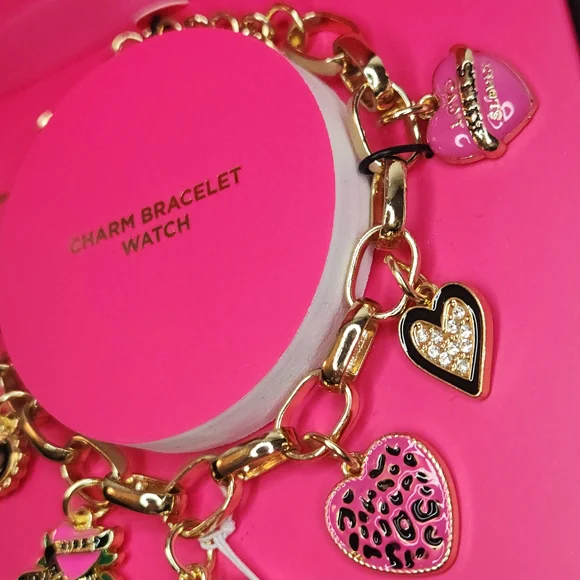 ED Hardy Watch Bracelet with 1 Heart-shaped watch face & 6 Charms Y2K Style NWT - Picture 3 of 7